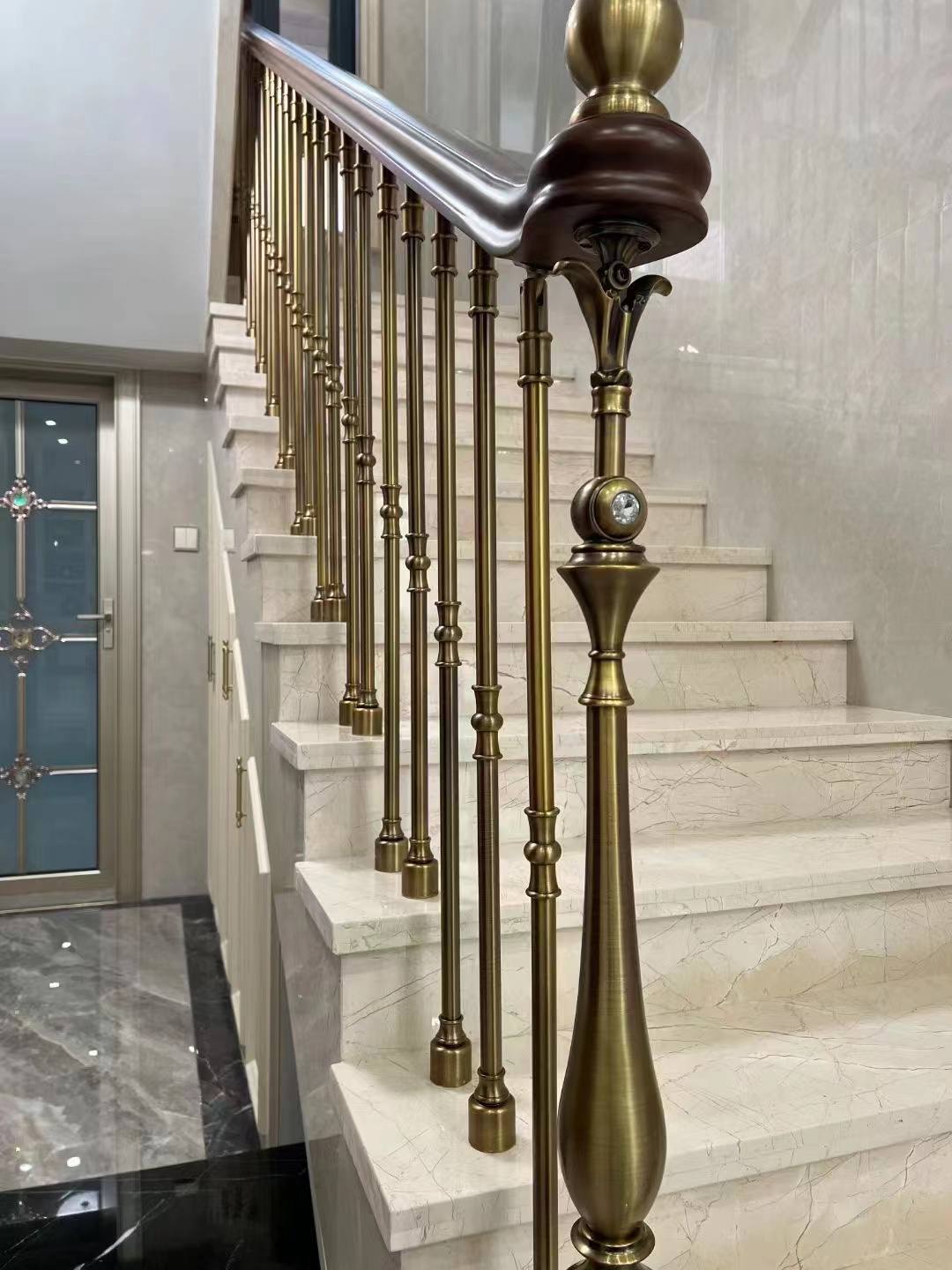 Showroom-Aufnahme Treppengeländer 1